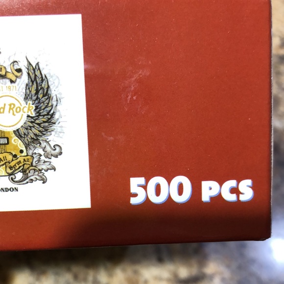Hard Rock Cafe Puzzle - Picture 6 of 6
